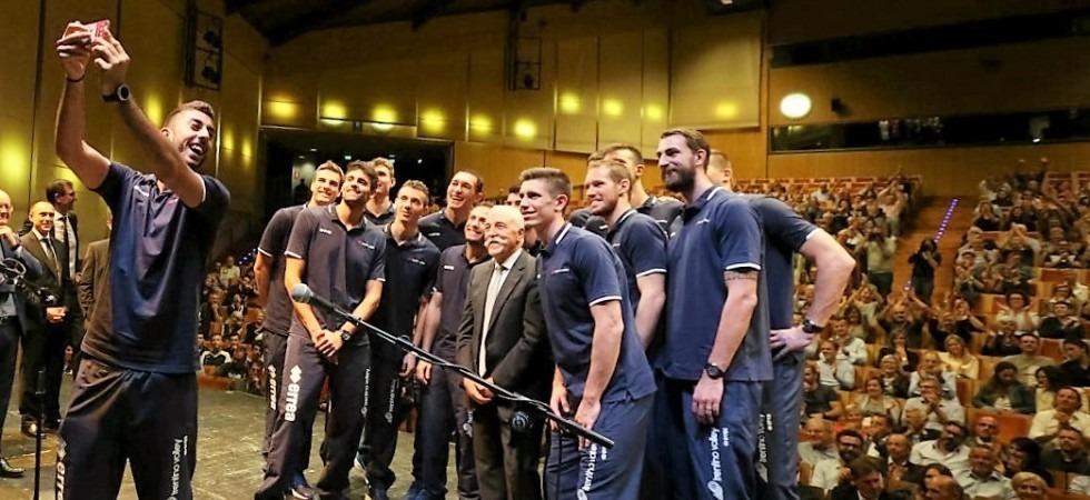 Il selfie finale della serata (foto Marco Trabalza)